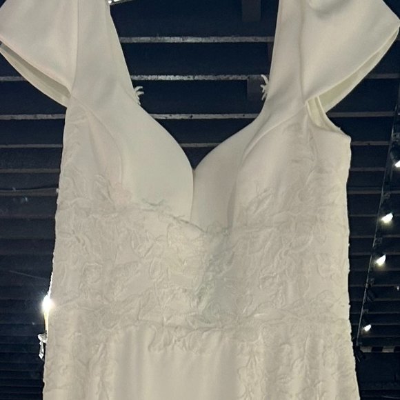 Rita Vinieris - Clementine Wedding Gown - Picture 3 of 6